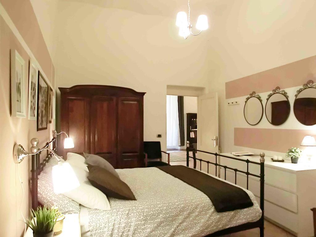 Magenta Collection Del Grande Apartamento Roma Quarto foto